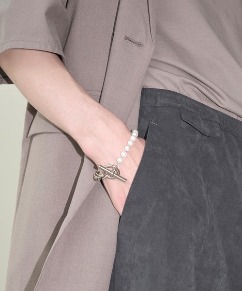 PUBLIC TOKYO（パブリックトウキョウ）の「パールコンビブレスレット（ブレスレット・メンズ・ホワイト・FREE）」の8枚目の写真
