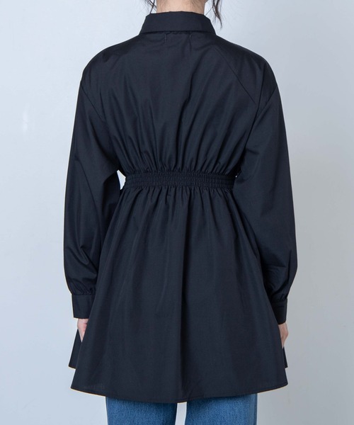 WEGO（ウィゴー）の「WEGO/ウエストギャザーシャツチュニック（シャツ/ブラウス・レディース・ホワイト/ブラック・FREE）」の4枚目の写真