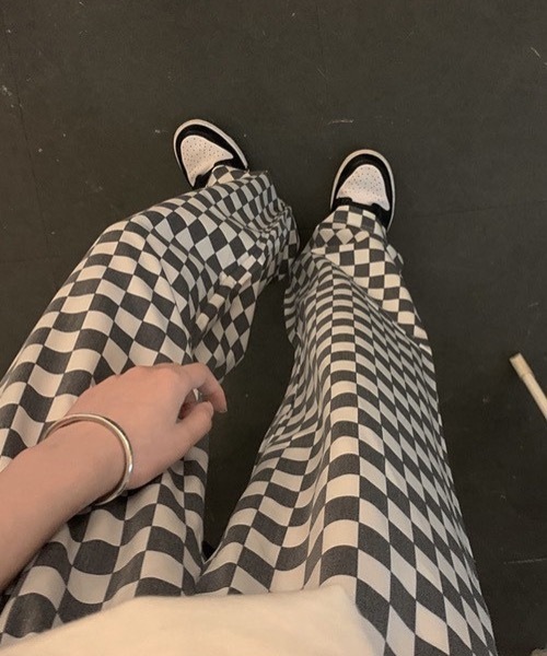 KOR（ケーオーアール）の「ブロックチェックパンツ（スラックス・レディース・ライトブラック/ベージュ・FREE）」の4枚目の写真