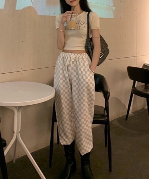 KOR（ケーオーアール）の「ブロックチェックパンツ（スラックス・レディース・ライトブラック/ベージュ・FREE）」の18枚目の写真