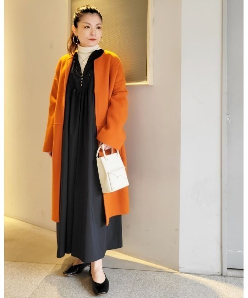 RIVE DROITE（リヴドロワ）の「女性らしいボリューム感が魅力　ハシゴレースギャザーワンピース（ワンピース・レディース・ローズ/ネイビー・FREE）」の14枚目の写真