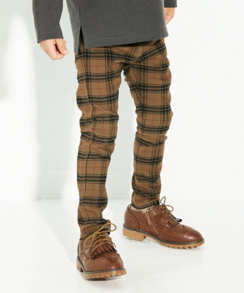 BRANSHES（ブランシェス）の「【プレミアムストレッチ】 パンツ ユニセックス スキニー チェック/無地（チノパンツ・キッズ・ベージュ/ブラック/ブラウン/グレー・90cm/130cm/120cm/150cm/100cm/140cm/110cm）」の4枚目の写真