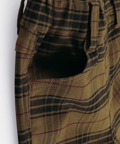 BRANSHES（ブランシェス）の「【プレミアムストレッチ】 パンツ ユニセックス スキニー チェック/無地（チノパンツ・キッズ・ベージュ/ブラック/ブラウン/グレー・90cm/130cm/120cm/150cm/100cm/140cm/110cm）」の19枚目の写真