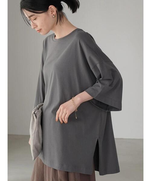 AMERICAN HOLIC（アメリカンホリック）の「SZ天竺サイドスリットカットチュニック（Tシャツ/カットソー・レディース・オフホワイト/チャコールグレー/ブラウン/ライトグレー・L/M）」の5枚目の写真