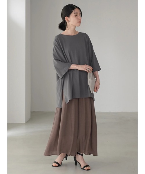 AMERICAN HOLIC（アメリカンホリック）の「SZ天竺サイドスリットカットチュニック（Tシャツ/カットソー・レディース・オフホワイト/チャコールグレー/ブラウン/ライトグレー・L/M）」の7枚目の写真