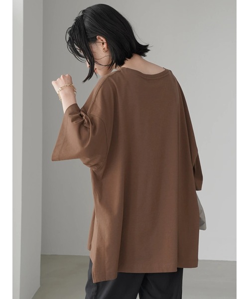 AMERICAN HOLIC（アメリカンホリック）の「SZ天竺サイドスリットカットチュニック（Tシャツ/カットソー・レディース・オフホワイト/チャコールグレー/ブラウン/ライトグレー・L/M）」の16枚目の写真