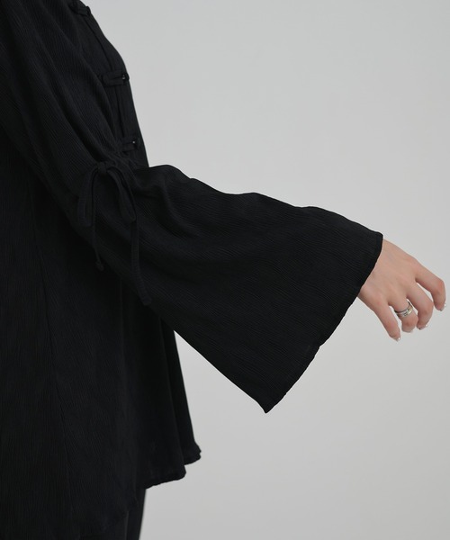 TINA：JOJUN（ティーナジョジュン）の「楊柳 袖リボンブラウス TINA：JOJUN（Tシャツ/カットソー・レディース・ホワイト/ブラック・M）」の4枚目の写真