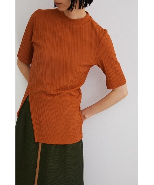 STYLEMIXER(スタイルミキサー)の「ランダムリブスリットトップ(Tシャツ/カットソー・レディース・ブラック/ホワイト/オレンジ・FREE)」の21枚目の写真