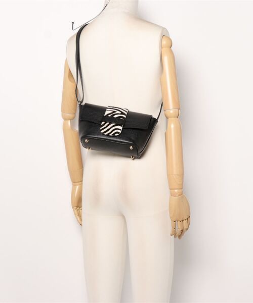 TITE IN THE STORE（ティテ　インザ　ストア）の「ハラコベルトポシェット（ショルダーバッグ・レディース・ブラック/ベージュ系その他・FREE）」の6枚目の写真