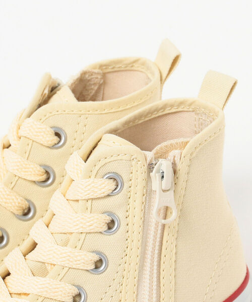 CONVERSE(コンバース)の「CONVERSE / CHILD ALL STAR HI (15~21cm)(スニーカー・キッズ・ホワイト/ブラック・18/21/19/20/16/17)」の6枚目の写真