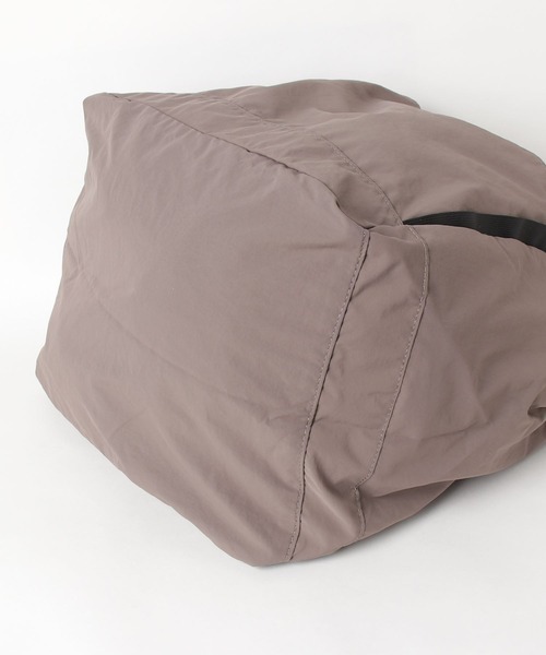 UNIVERSAL OVERALL(ユニバーサルオーバーオール)の「UNIVERSAL OVERALL-NYLON SHINGEN BUDOU BAG/ナイロン 巾着ショルダーバック(ショルダーバッグ・メンズ・ブラック/グレー・FREE)」の15枚目の写真