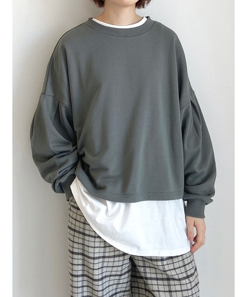 Samansa Mos2 blue(サマンサモスモスブルー)の「裏毛ドルマンカットソー(Tシャツ/カットソー・レディース・ベージュ/レッド/オフホワイト/グリーン/チャコール・フリ-)」の5枚目の写真