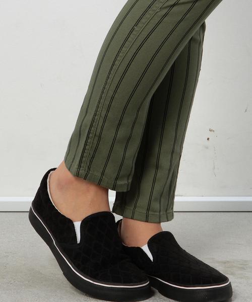 coen（コーエン）の「ストライプ柄イージースキニーパンツ◆（その他パンツ・レディース・オフホワイト/オリーブ/ネイビー・SMALL/LARGE/MEDIUM）」の18枚目の写真