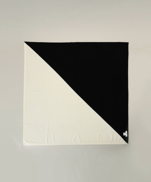 Aresense（アーセンス）の「THROW/スロウ PHILIPP/フィリップ(ストール)（ストール/ショール・レディース・ブラック/オレンジ・ONE SIZE）」の7枚目の写真