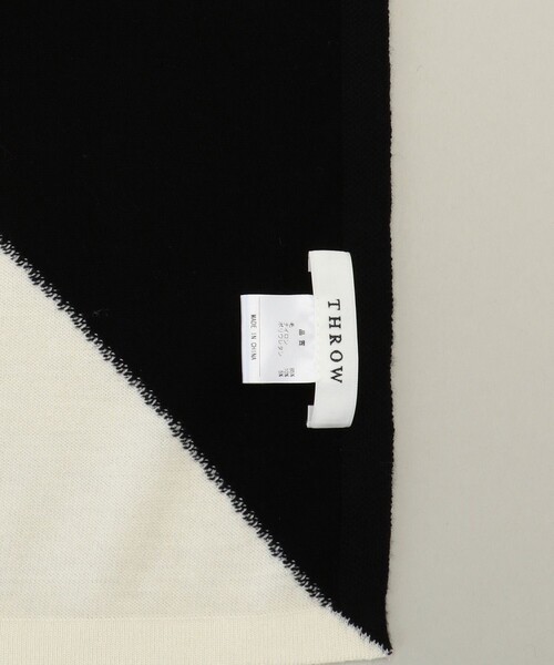 Aresense（アーセンス）の「THROW/スロウ PHILIPP/フィリップ(ストール)（ストール/ショール・レディース・ブラック/オレンジ・ONE SIZE）」の4枚目の写真