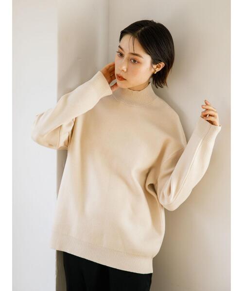 koe(コエ)の「スウェットライクニット モックネックプルオーバー*(ニット/セーター・レディース・ライトグレー/ブラック/ブルー/アイボリー/ピンクベージュ・S/M/L)」の6枚目の写真