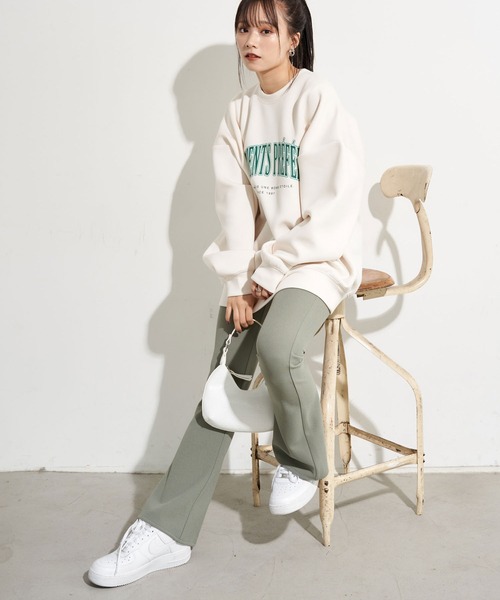 earth music&ecology（アースミュージックアンドエコロジー）の「バックスリットフレアパンツ（その他パンツ・レディース・ブラック/ミント/ライトベージュ/ピンク・S/M）」の3枚目の写真