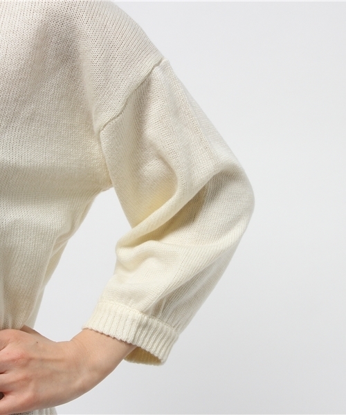 mystic（ミスティック）の「パフ袖ドルマンプルオーバー（ニット/セーター・レディース・オフホワイト/ピンク/ネイビー/グレー/チャコールグレー・ﾌﾘ-）」の10枚目の写真