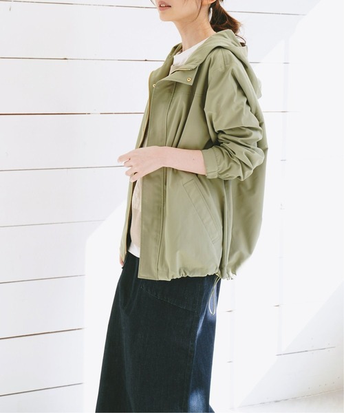 ikka(イッカ)の「【Sサイズ WEB限定】撥水パッカブルマンパー2(マウンテンパーカー・レディース・ベージュ/オリーブ/その他1/レモンイエロー・S/M/L)」の12枚目の写真