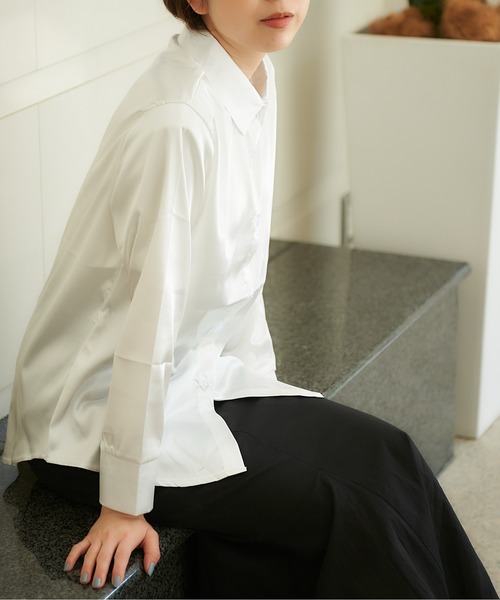 BLANC FICELLE(ブランフィセル)の「サテン シャツ(シャツ/ブラウス・レディース・ベージュ/グリーン/Off White/ブラック・SMALL/LARGE/XX-LARGE/MEDIUM/XXX-LARGE/X-LARGE)」の17枚目の写真