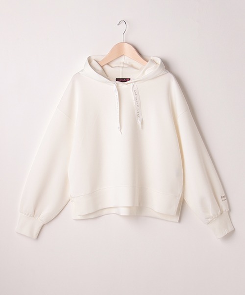 LOVETOXIC(ラブトキシック)の「ダンボール短丈プルパーカ(パーカー・キッズ・サックスブルー/ベージュ/オフホワイト/ライトグリーン・SS/L/M/S)」の1枚目の写真