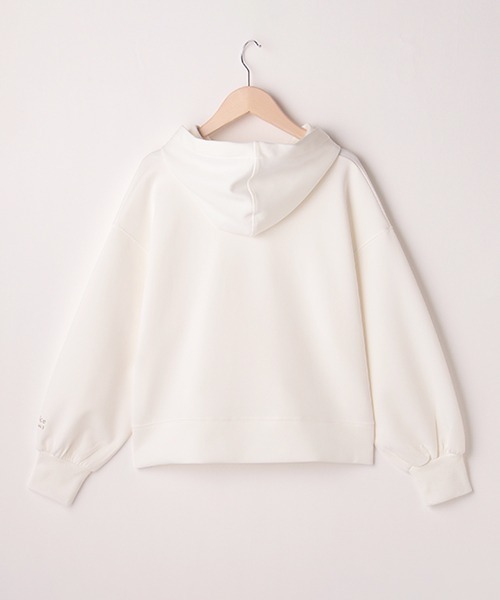 LOVETOXIC(ラブトキシック)の「ダンボール短丈プルパーカ(パーカー・キッズ・サックスブルー/ベージュ/オフホワイト/ライトグリーン・SS/L/M/S)」の6枚目の写真