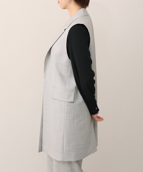 UNTITLED（アンタイトル）の「◆【STORY掲載】リッチトロピカルクロススリーブレスジャケット（ベスト・レディース・ブラック/グレー系/カーキ・44/02/04）」の4枚目の写真