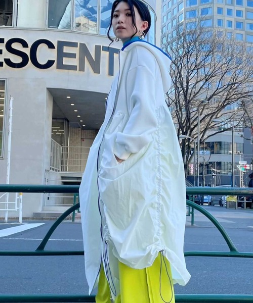 Risley（リズレー）の「【別注】Risley/リズレー/ロング切り替えパーカー（パーカー・レディース・ブラック/オフホワイト・FREE）」の3枚目の写真