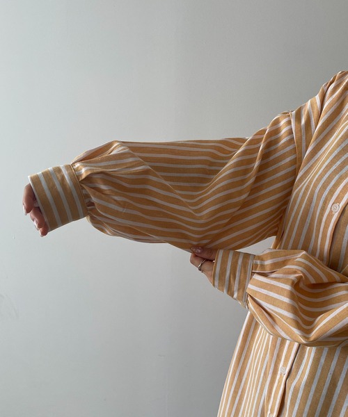 210nouve（トゥージュヌーブ）の「リネンライクストライプバンドカラーシャツワンピ（シャツワンピース・レディース・ブルー/グリーン/ブラック/オレンジ・FREE）」の7枚目の写真