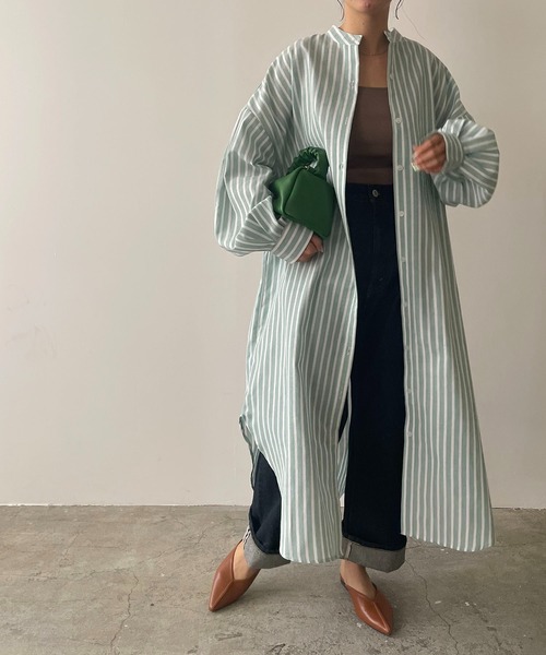 210nouve（トゥージュヌーブ）の「リネンライクストライプバンドカラーシャツワンピ（シャツワンピース・レディース・ブルー/グリーン/ブラック/オレンジ・FREE）」の19枚目の写真