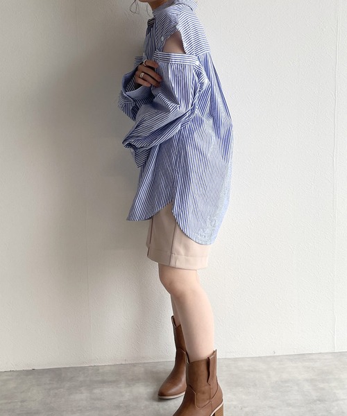 w closet（ダブルクローゼット）の「2WAYスリーブオーバーシャツ（シャツ/ブラウス・レディース・オフホワイト/グリーン/ホワイト×ブルー・FREE）」の19枚目の写真