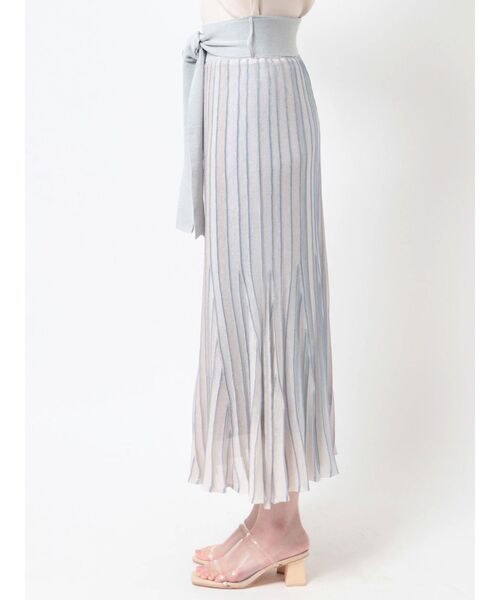 LAGUNAMOON（ラグナムーン）の「シアーグラデーションニットスカート（スカート・レディース・グリーン/ライトブルー/オレンジ・SMALL/MEDIUM）」の22枚目の写真