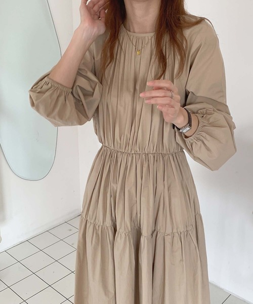 Doula Doula(ドゥーラドゥーラ)の「ティアードAラインワンピース(ワンピース・レディース・ホワイト/ブラック/モカ・FREE)」の3枚目の写真