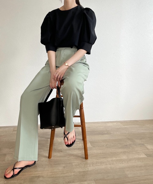 ISOOK(アイスー)の「【ZOZOTOWN限定】Puffsleeve blouse / パフスリーブブラウス(シャツ/ブラウス・レディース・ブラック/ライトイエロー・FREE)」の5枚目の写真
