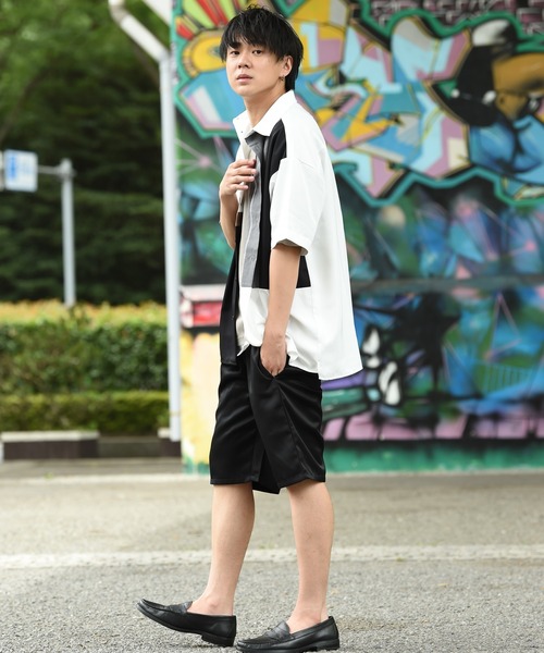 URBAN COLLECTION(アーバンコレクション)の「切り替え半袖シャツ(シャツ/ブラウス・メンズ・ブラック/ホワイト・L/M)」の4枚目の写真