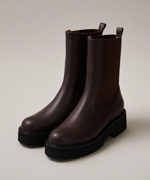 ODETTE E ODILE（オデットエオディール）の「チェルシー ショート