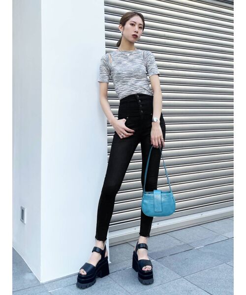 EMODA（エモダ）の「カッティングフィットトップ（Tシャツ/カットソー・レディース・ホワイト/ブラック/グレー/ピンク・FREE）」の5枚目の写真