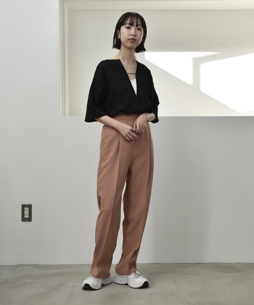 lawgy(ラウジー)の「hem U cut pants(その他パンツ・レディース・ピンク系その他/ベージュ系その他・FREE)」の10枚目の写真