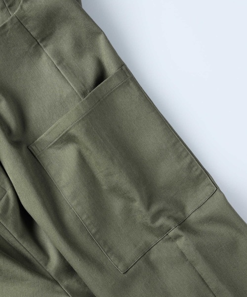 HONEYSUCKLE ROSE（ハニーサックルローズ）の「【HONEYSUCKLE ROSE】2WAYサロペット（サロペット/オーバーオール・レディース・ブラック/カーキブラウン/ベージュ・L/M）」の13枚目の写真