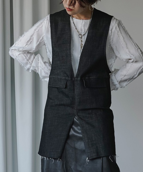 Ezick（エジック）の「２WAYジャンパーデニムベスト（ベスト・レディース・ブラック/オフホワイト・FREE）」の2枚目の写真