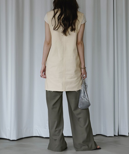 Ezick（エジック）の「２WAYジャンパーデニムベスト（ベスト・レディース・ブラック/オフホワイト・FREE）」の4枚目の写真