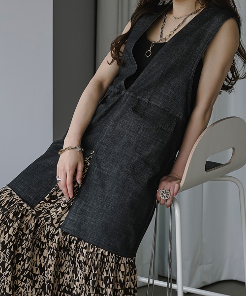 Ezick（エジック）の「２WAYジャンパーデニムベスト（ベスト・レディース・ブラック/オフホワイト・FREE）」の19枚目の写真