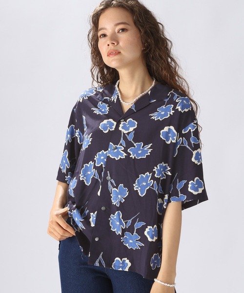 niko and...（ニコアンド）の「幾何アートプリント開襟シャツ（シャツ/ブラウス・レディース・ネイビー/ピンク/グリーン/ボルドー・MEDIUM/LARGE）」の5枚目の写真