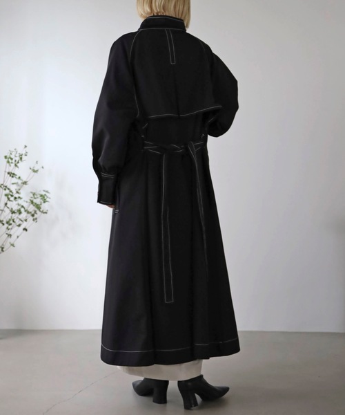 UNFIELD(アンフィールド)の「【2022 A/W New Arrival】配色ステッチトレンチコート(トレンチコート・レディース・ブラック/ベージュ・FREE)」の12枚目の写真