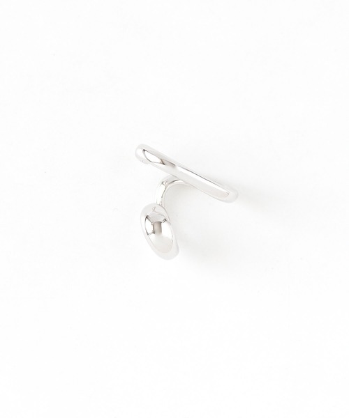 JUICY ROCK(ジューシーロック)の「CYCRO/SV925 片耳ボリュームダブルカフ(イヤーカフ・レディース・シルバー・ONE SIZE)」の2枚目の写真