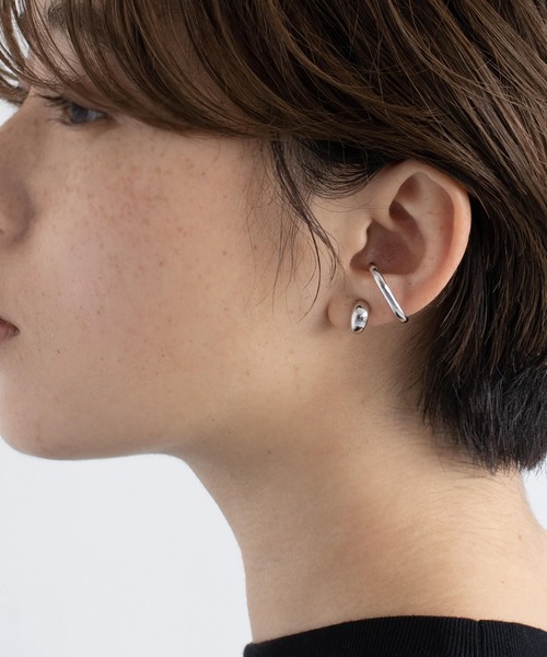 JUICY ROCK(ジューシーロック)の「CYCRO/SV925 片耳ボリュームダブルカフ(イヤーカフ・レディース・シルバー・ONE SIZE)」の9枚目の写真