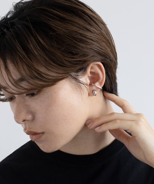 JUICY ROCK(ジューシーロック)の「CYCRO/SV925 片耳ボリュームダブルカフ(イヤーカフ・レディース・シルバー・ONE SIZE)」の10枚目の写真