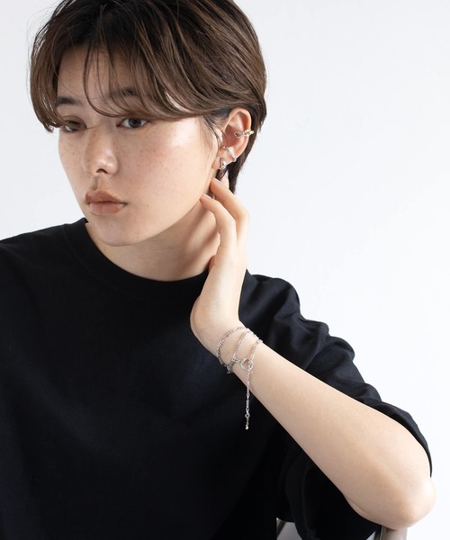 JUICY ROCK(ジューシーロック)の「CYCRO/SV925 片耳ボリュームダブルカフ(イヤーカフ・レディース・シルバー・ONE SIZE)」の12枚目の写真