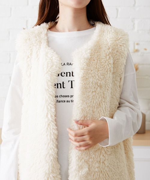 acro（アクロ）の「ファーベスト/AC2307（ベスト・レディース・アイボリー・ﾌﾘ-）」の5枚目の写真