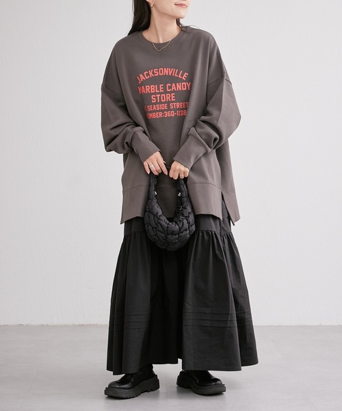 CIAOPANIC TYPY（チャオパニックティピー）の「□アソートカレッジロゴオーバーサイズスリットスウェット（スウェット・レディース・チャコールグレー/ライトグレー/ダークブラウン/ピンク・ONE SIZE）」の12枚目の写真